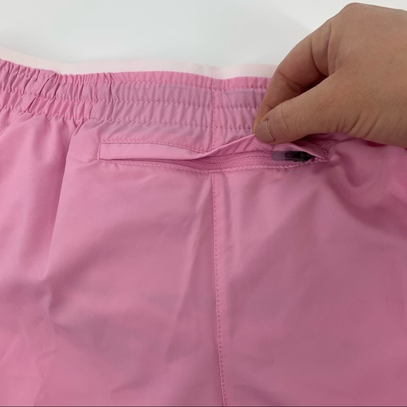 Nike women’s shorts Size XS Pink - Picture 3 of 7